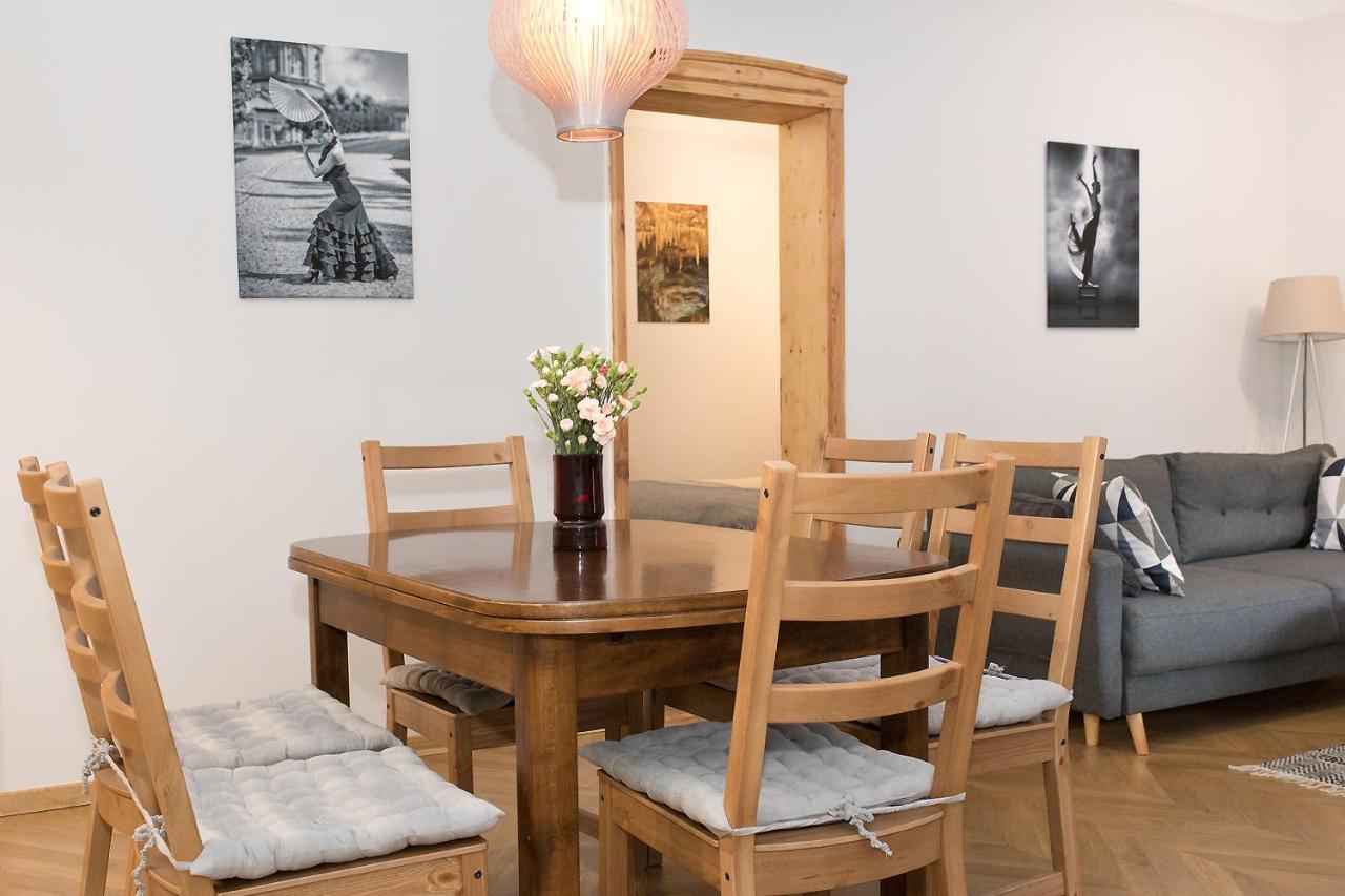 Apartamenty Stara Apteka Строне-Шльонське Екстер'єр фото