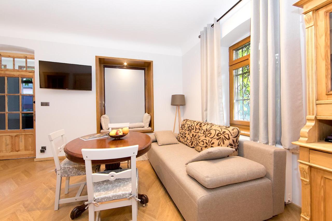 Apartamenty Stara Apteka Строне-Шльонське Екстер'єр фото